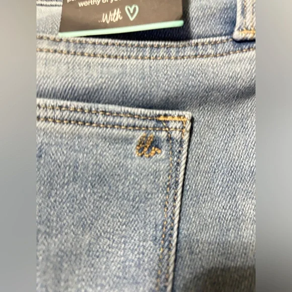 LuLaRoe Sky Blue Super Stretch Jeans - Picture 9 of 13